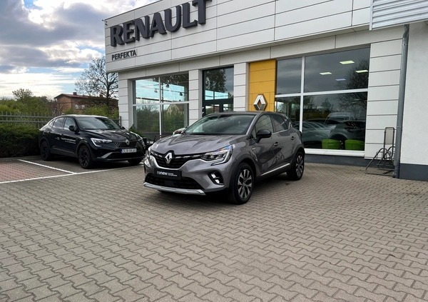 Renault Captur cena 91990 przebieg: 1727, rok produkcji 2023 z Janów Lubelski małe 326
